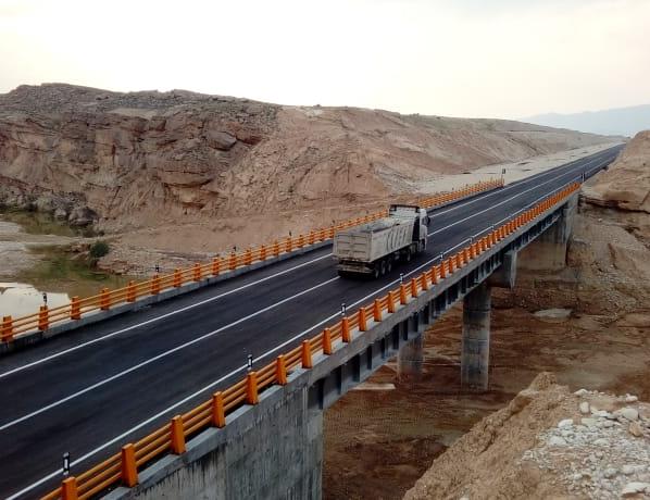 Construction of the connection from Lamerd to the Asaluyeh-Firuzabad Highway (via Galeh Daar-Daar al-Mizan)